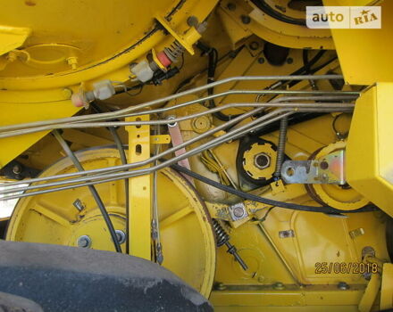 Желтый Нью Холланд TX 66, объемом двигателя 7.5 л и пробегом 4 тыс. км за 49999 $, фото 14 на Automoto.ua
