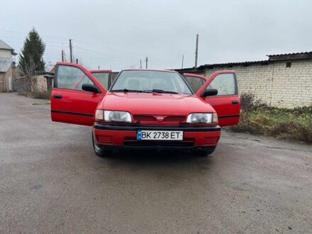 Червоний Ніссан 100 NX, об'ємом двигуна 1.6 л та пробігом 350 тис. км за 1200 $, фото 1 на Automoto.ua