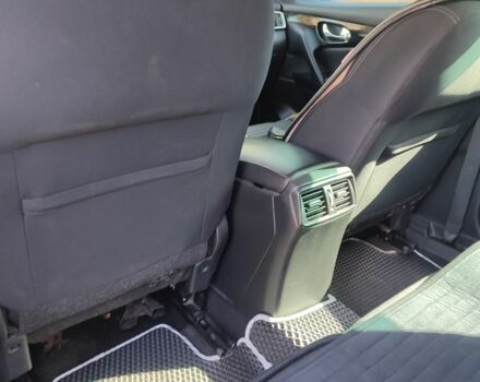 Белый Ниссан 110, объемом двигателя 1.6 л и пробегом 172 тыс. км за 14000 $, фото 13 на Automoto.ua