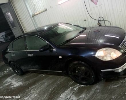 Черный Ниссан 110, объемом двигателя 2 л и пробегом 263 тыс. км за 4900 $, фото 3 на Automoto.ua