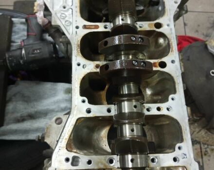 Черный Ниссан 110, объемом двигателя 2 л и пробегом 263 тыс. км за 4500 $, фото 6 на Automoto.ua