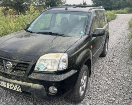 Черный Ниссан 110, объемом двигателя 2 л и пробегом 293 тыс. км за 3000 $, фото 2 на Automoto.ua