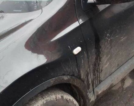 Черный Ниссан 110, объемом двигателя 2 л и пробегом 248 тыс. км за 9000 $, фото 6 на Automoto.ua