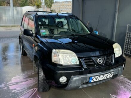 Ниссан 110 2003 в Днепре (Днепропетровске) на Automoto.ua Черный Ниссан 110, объемом двигателя 2 л и пробегом 293 тыс. км за 2500 $, фото 1 на Automoto.ua