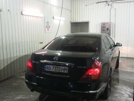 Ніссан 110 2007 у Вінниці на Automoto.ua Чорний Ніссан 110, об'ємом двигуна 2 л та пробігом 263 тис. км за 5800 $, фото 1 на Automoto.ua