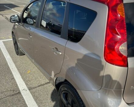 Коричневий Ніссан 110, об'ємом двигуна 1.5 л та пробігом 234 тис. км за 4960 $, фото 3 на Automoto.ua