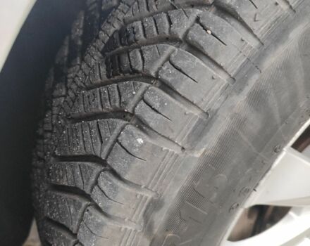 Серый Ниссан 110, объемом двигателя 0 л и пробегом 125 тыс. км за 4600 $, фото 5 на Automoto.ua