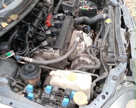 Сірий Ніссан 110, об'ємом двигуна 2 л та пробігом 2 тис. км за 2000 $, фото 6 на Automoto.ua