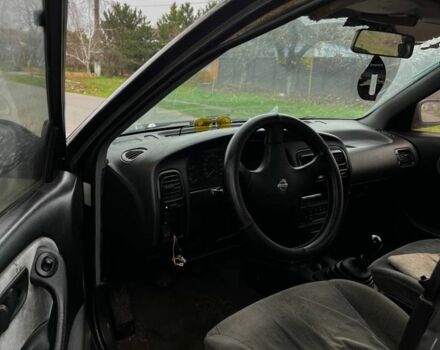 Сірий Ніссан 200 СХ, об'ємом двигуна 2 л та пробігом 300 тис. км за 500 $, фото 3 на Automoto.ua