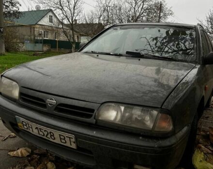 Сірий Ніссан 200 СХ, об'ємом двигуна 2 л та пробігом 300 тис. км за 500 $, фото 1 на Automoto.ua