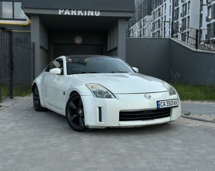Белый Ниссан 350З, объемом двигателя 3.5 л и пробегом 140 тыс. км за 14000 $, фото 1 на Automoto.ua