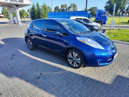 Белый Ниссан 350З, объемом двигателя 0 л и пробегом 190 тыс. км за 7200 $, фото 1 на Automoto.ua