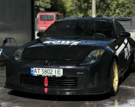 Черный Ниссан 350З, объемом двигателя 3.5 л и пробегом 158 тыс. км за 15000 $, фото 6 на Automoto.ua