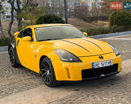 Желтый Ниссан 350З, объемом двигателя 3.5 л и пробегом 115 тыс. км за 12900 $, фото 15 на Automoto.ua