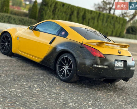 Желтый Ниссан 350З, объемом двигателя 3.5 л и пробегом 115 тыс. км за 12900 $, фото 1 на Automoto.ua