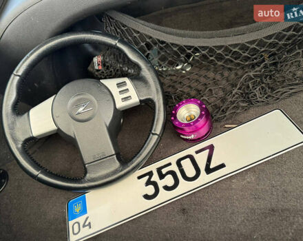 Желтый Ниссан 350З, объемом двигателя 3.5 л и пробегом 115 тыс. км за 12900 $, фото 21 на Automoto.ua