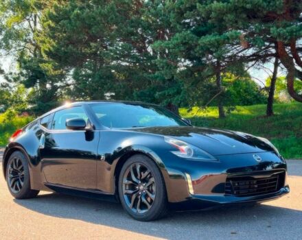 Чорний Ніссан 370 З, об'ємом двигуна 3.7 л та пробігом 49 тис. км за 24000 $, фото 2 на Automoto.ua