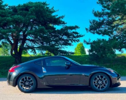 Чорний Ніссан 370 З, об'ємом двигуна 3.7 л та пробігом 49 тис. км за 24000 $, фото 4 на Automoto.ua