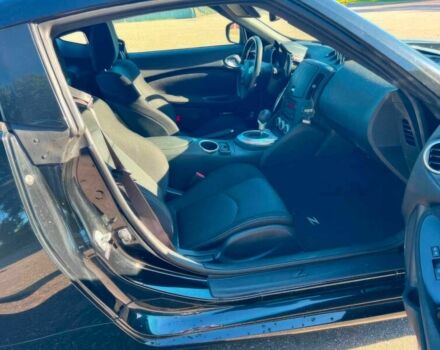 Чорний Ніссан 370 З, об'ємом двигуна 3.7 л та пробігом 49 тис. км за 24000 $, фото 9 на Automoto.ua