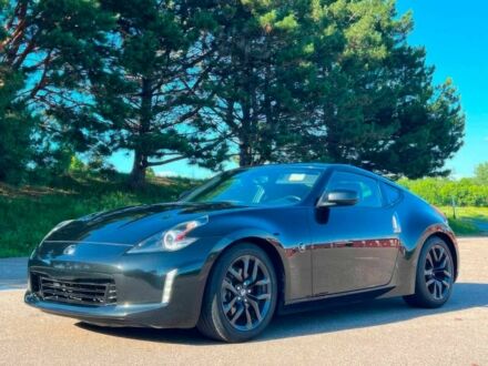 Чорний Ніссан 370 З, об'ємом двигуна 3.7 л та пробігом 49 тис. км за 24000 $, фото 1 на Automoto.ua