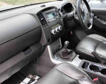 Серый Ниссан АД, объемом двигателя 2 л и пробегом 200 тыс. км за 7500 $, фото 5 на Automoto.ua