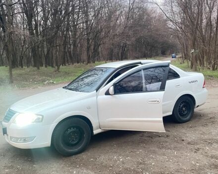Белый Ниссан Альмера Классик, объемом двигателя 1.6 л и пробегом 300 тыс. км за 4800 $, фото 1 на Automoto.ua
