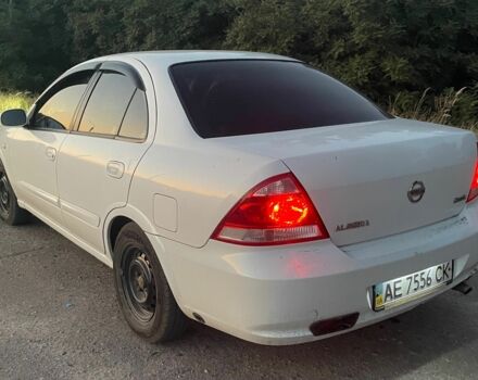 Белый Ниссан Альмера Классик, объемом двигателя 1.6 л и пробегом 300 тыс. км за 4800 $, фото 3 на Automoto.ua