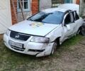 Белый Ниссан Альмера Классик, объемом двигателя 1.6 л и пробегом 200 тыс. км за 1000 $, фото 3 на Automoto.ua