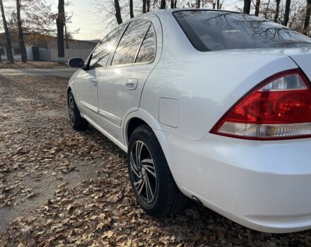 Белый Ниссан Альмера Классик, объемом двигателя 1.6 л и пробегом 330 тыс. км за 3799 $, фото 6 на Automoto.ua