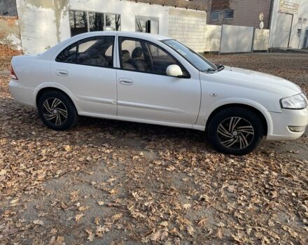 Белый Ниссан Альмера Классик, объемом двигателя 1.6 л и пробегом 330 тыс. км за 3799 $, фото 1 на Automoto.ua