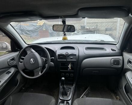 Білий Ніссан Альмера Класік, об'ємом двигуна 1.6 л та пробігом 325 тис. км за 1650 $, фото 8 на Automoto.ua