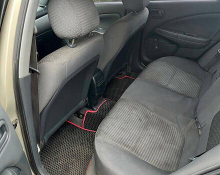 Бежевий Ніссан Альмера Класік, об'ємом двигуна 1.6 л та пробігом 238 тис. км за 3300 $, фото 5 на Automoto.ua