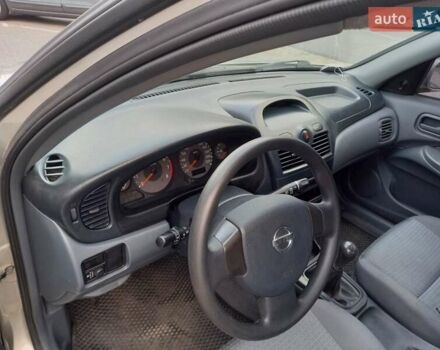 Бежевий Ніссан Альмера Класік, об'ємом двигуна 1.6 л та пробігом 158 тис. км за 3999 $, фото 5 на Automoto.ua