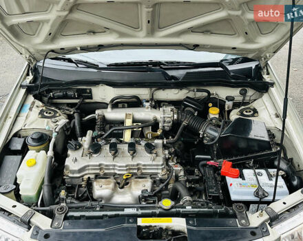 Бежевий Ніссан Альмера Класік, об'ємом двигуна 1.6 л та пробігом 61 тис. км за 6499 $, фото 35 на Automoto.ua