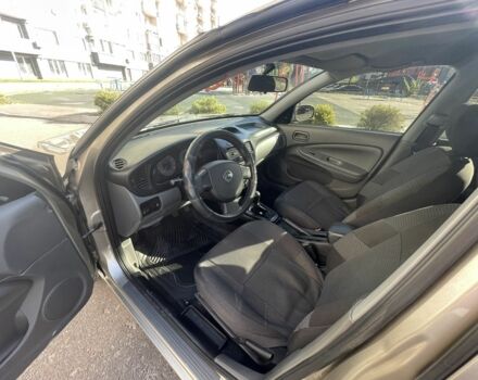 Бежевый Ниссан Альмера Классик, объемом двигателя 0 л и пробегом 24 тыс. км за 4500 $, фото 3 на Automoto.ua