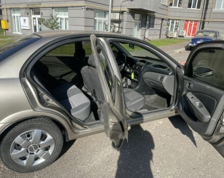 Бежевый Ниссан Альмера Классик, объемом двигателя 0 л и пробегом 24 тыс. км за 4500 $, фото 5 на Automoto.ua