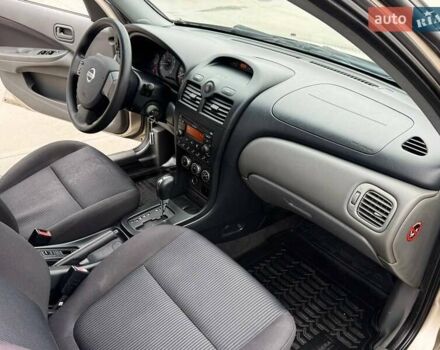 Бежевий Ніссан Альмера Класік, об'ємом двигуна 1.6 л та пробігом 140 тис. км за 6500 $, фото 21 на Automoto.ua