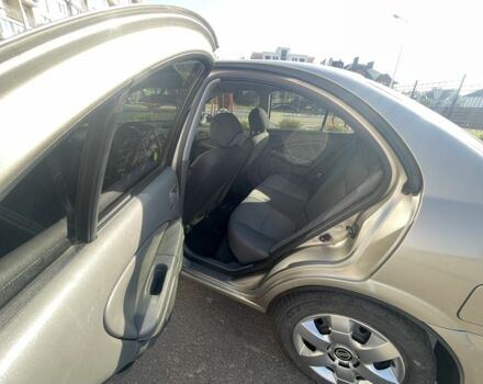 Бежевый Ниссан Альмера Классик, объемом двигателя 0 л и пробегом 24 тыс. км за 4500 $, фото 4 на Automoto.ua