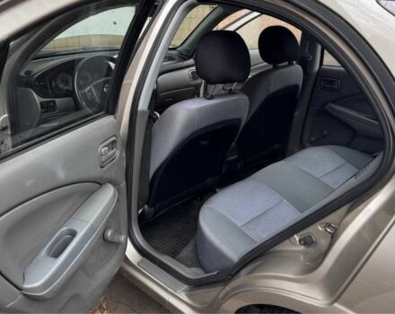 Бежевий Ніссан Альмера Класік, об'ємом двигуна 1.6 л та пробігом 175 тис. км за 5750 $, фото 5 на Automoto.ua