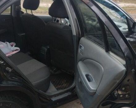 Черный Ниссан Альмера Классик, объемом двигателя 1.6 л и пробегом 262 тыс. км за 4500 $, фото 6 на Automoto.ua