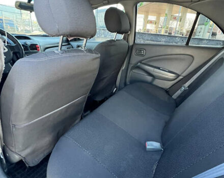 Черный Ниссан Альмера Классик, объемом двигателя 1.6 л и пробегом 250 тыс. км за 4800 $, фото 21 на Automoto.ua