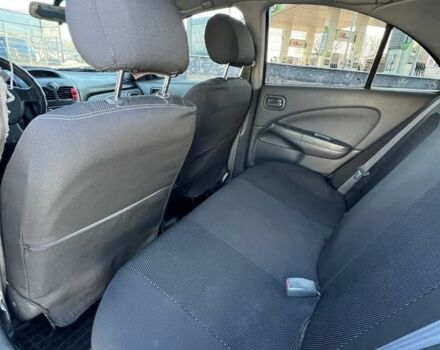 Черный Ниссан Альмера Классик, объемом двигателя 1.6 л и пробегом 250 тыс. км за 4800 $, фото 21 на Automoto.ua