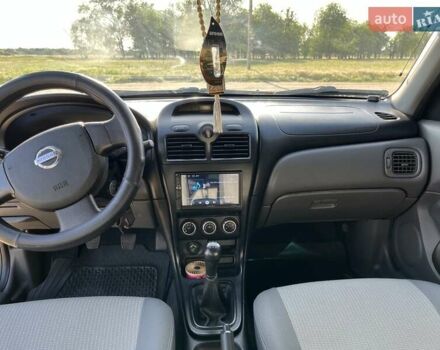 Черный Ниссан Альмера Классик, объемом двигателя 1.6 л и пробегом 150 тыс. км за 5100 $, фото 9 на Automoto.ua