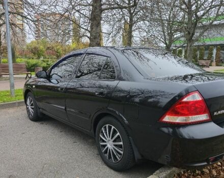 Черный Ниссан Альмера Классик, объемом двигателя 1.6 л и пробегом 333 тыс. км за 5000 $, фото 3 на Automoto.ua