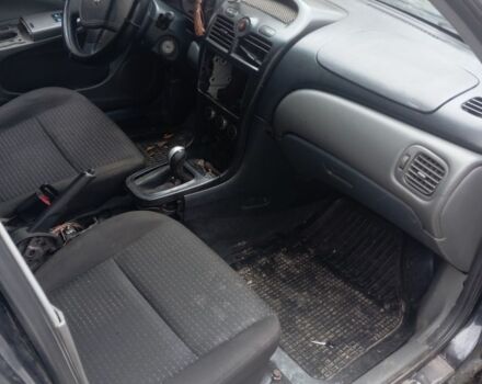 Черный Ниссан Альмера Классик, объемом двигателя 1.6 л и пробегом 300 тыс. км за 2000 $, фото 5 на Automoto.ua