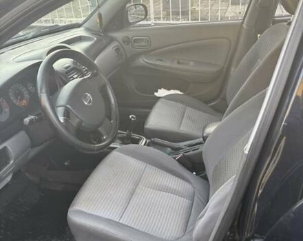 Черный Ниссан Альмера Классик, объемом двигателя 1.6 л и пробегом 261 тыс. км за 5100 $, фото 3 на Automoto.ua