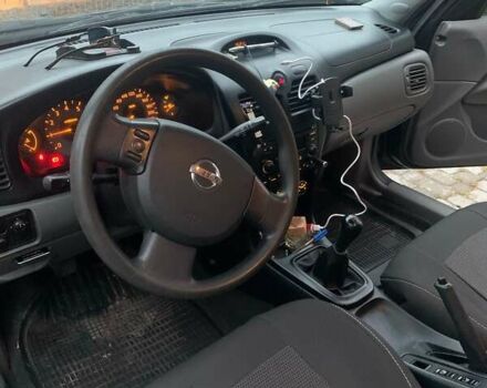 Черный Ниссан Альмера Классик, объемом двигателя 1.6 л и пробегом 167 тыс. км за 5999 $, фото 5 на Automoto.ua