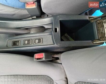 Ниссан Альмера Классик, объемом двигателя 1.6 л и пробегом 185 тыс. км за 6500 $, фото 10 на Automoto.ua