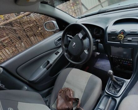 Сірий Ніссан Альмера Класік, об'ємом двигуна 1.6 л та пробігом 222 тис. км за 3600 $, фото 1 на Automoto.ua