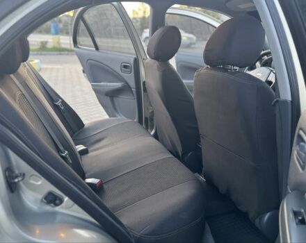 Серый Ниссан Альмера Классик, объемом двигателя 1.6 л и пробегом 340 тыс. км за 4199 $, фото 8 на Automoto.ua